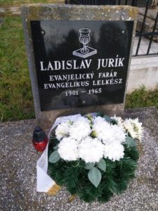 Pomník Ladislava Juríka