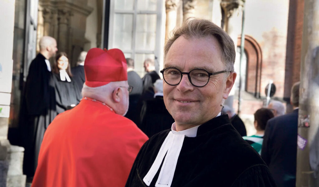 V Mníchove inaugurovali nového biskupa, ktorý chce zmierovať
