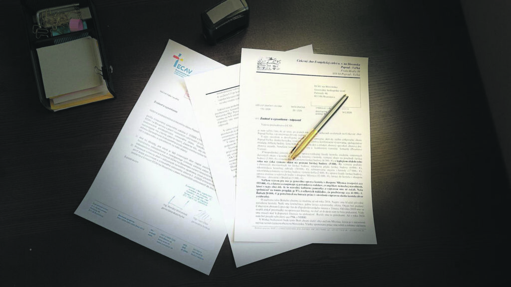 Cirkevný zbor v Poprade-Veľkej otvorene kritizuje  vedenie cirkvi