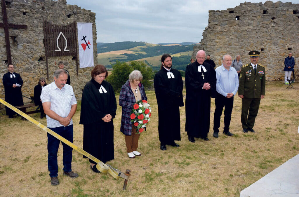 Tradícia služieb Božích na Branči sa obnovila, účasť však zaostala za minulosťou