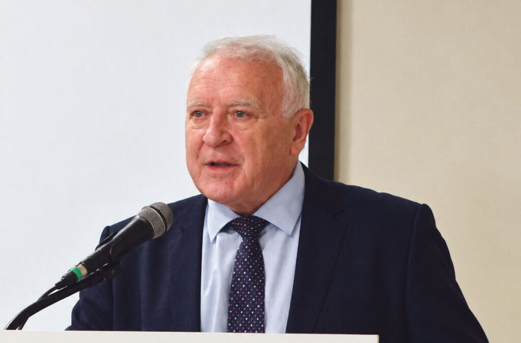 Imrich Lukáč vyzýva vedenie ECAV na odstúpenie